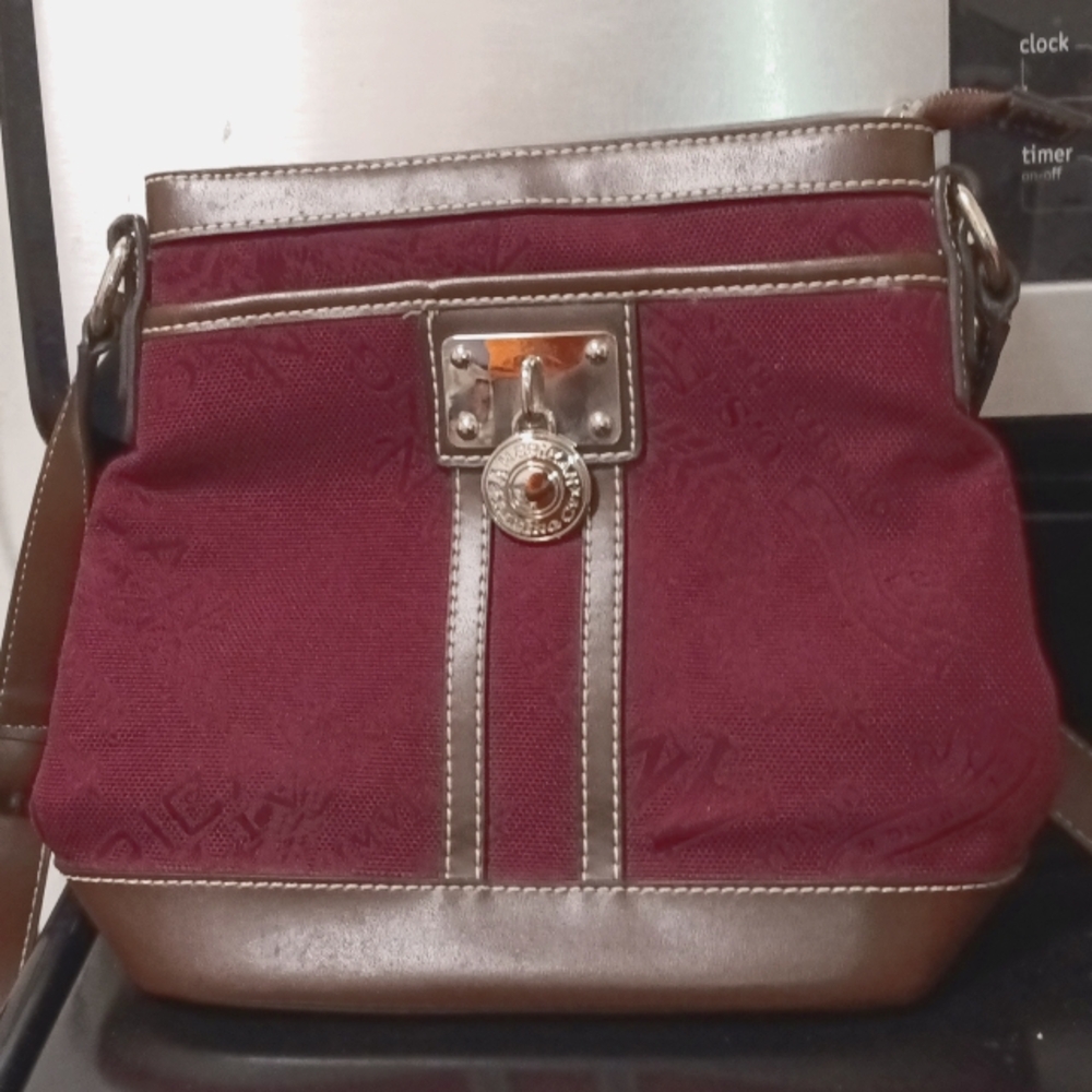 American Living Co Women Long Strap bag new without tags